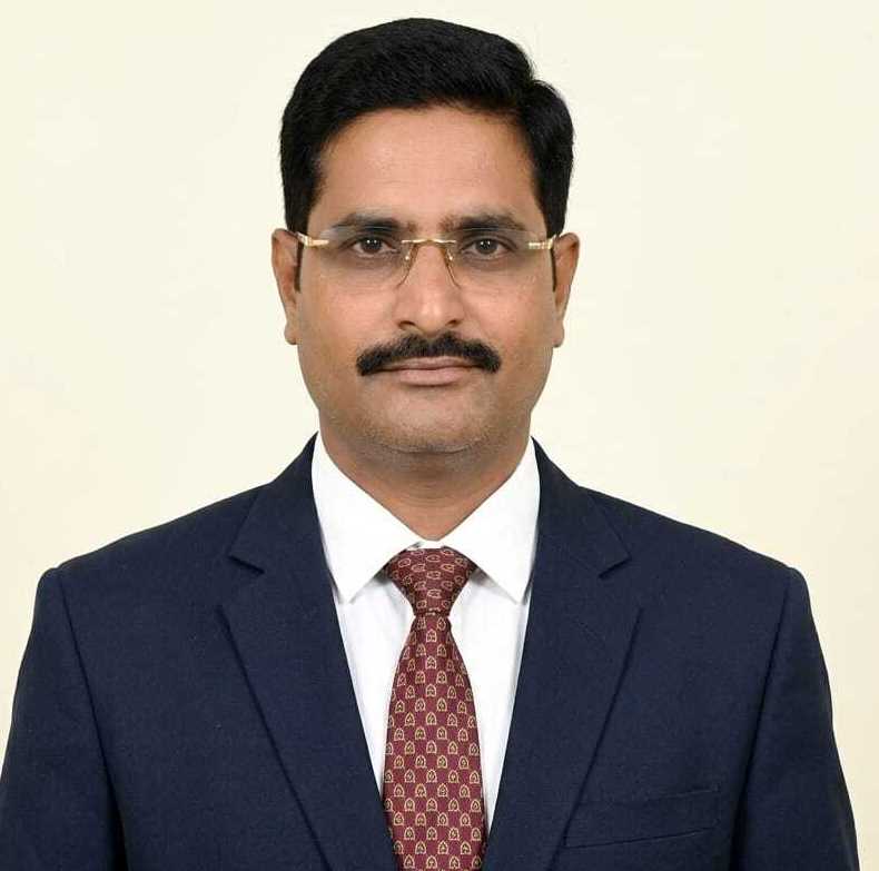 V. Vijay Kumar - Director & Principal